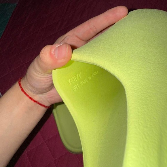 Adidas Yezzy Slide Glow Green Size 8 Men‎ Great Condition